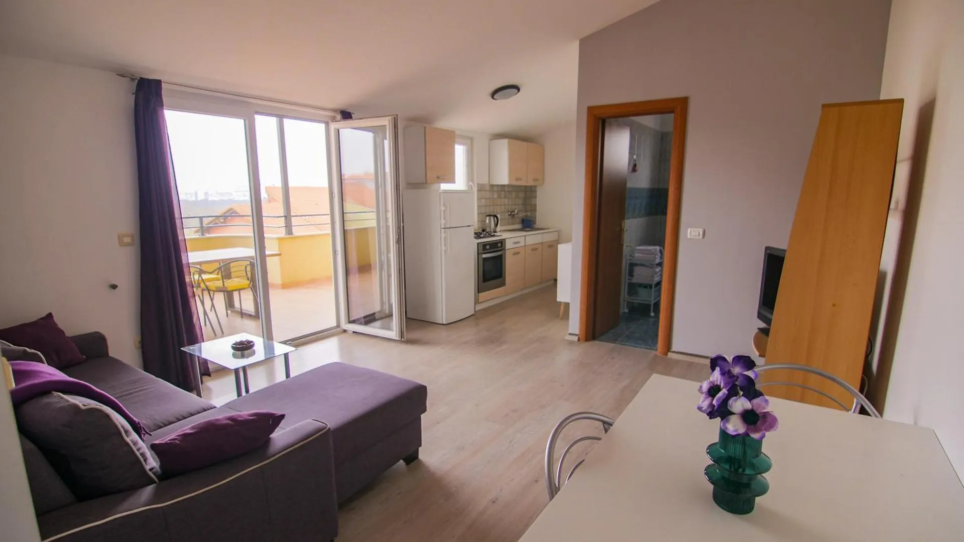 Apartment Zaklina 1496 Pula