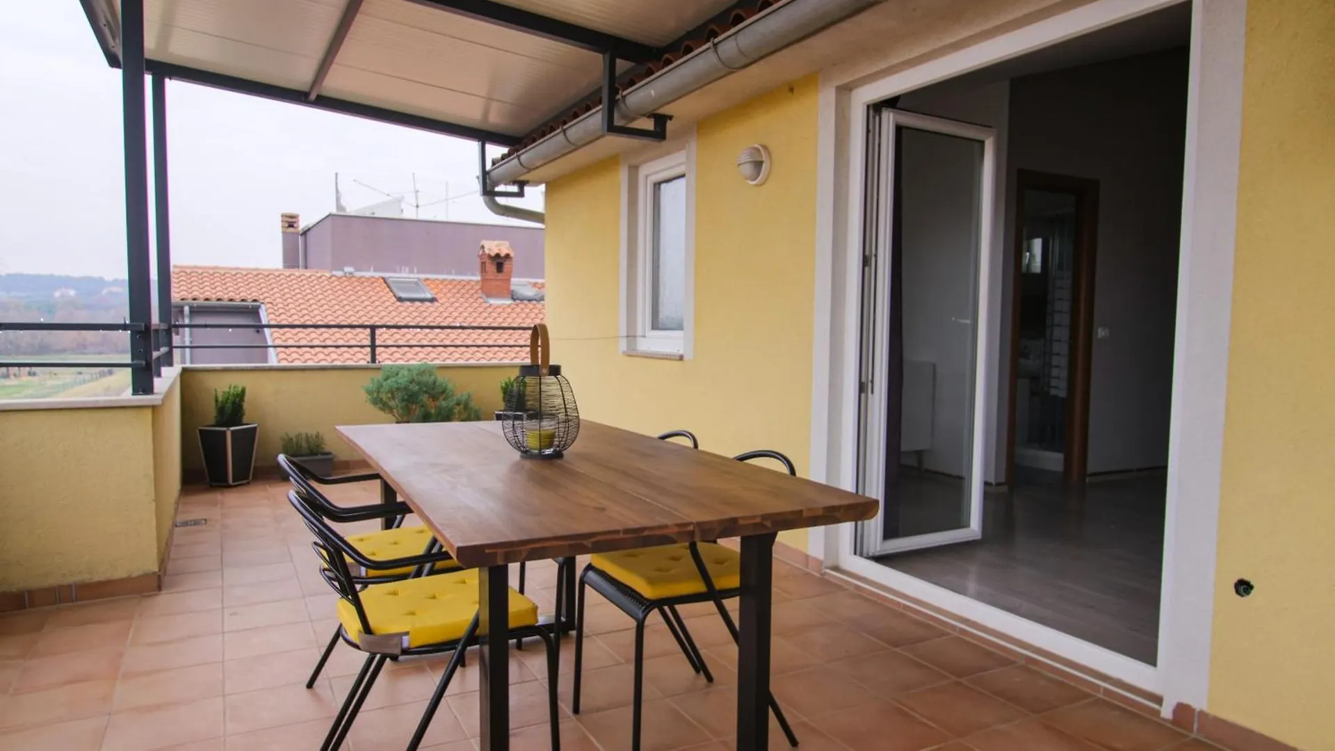 Apartment Zaklina 1496 Pula 0*,  Croatia