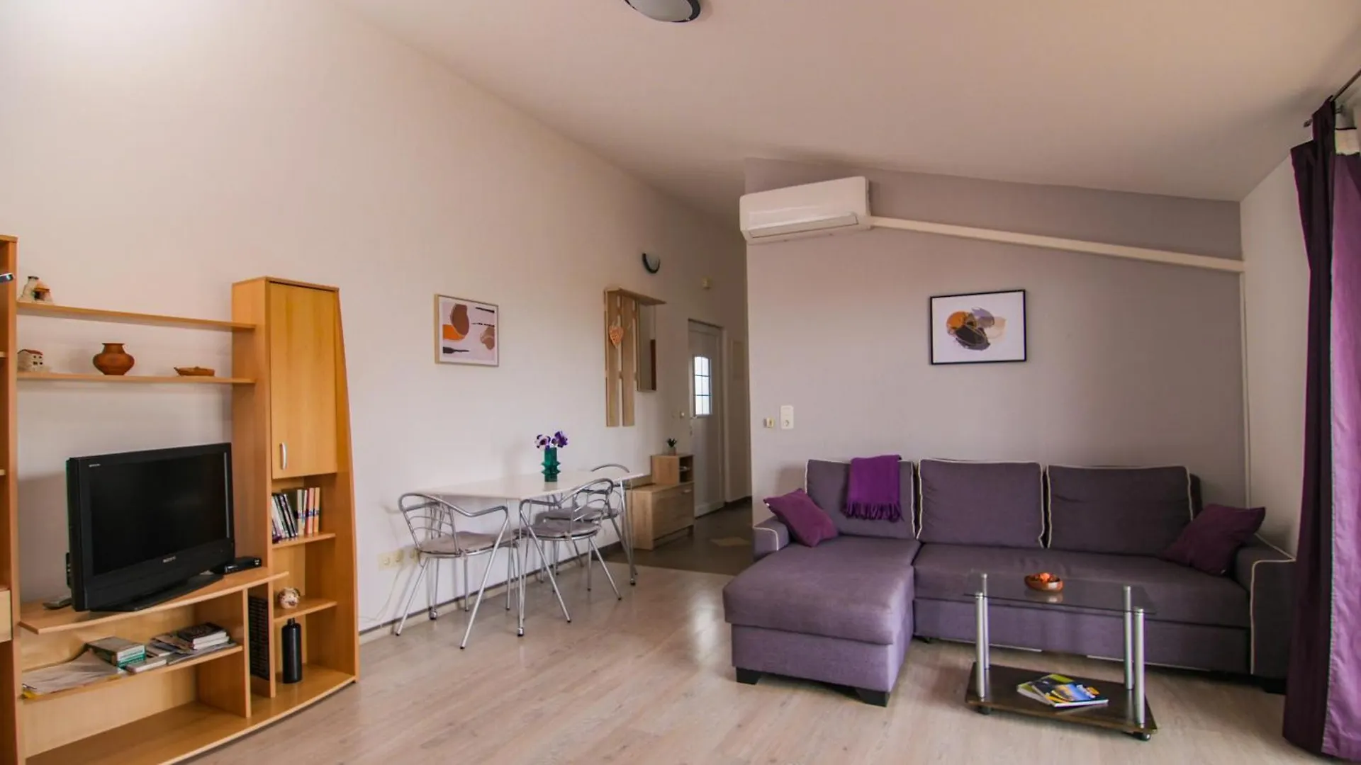 Apartment Zaklina 1496 Pula