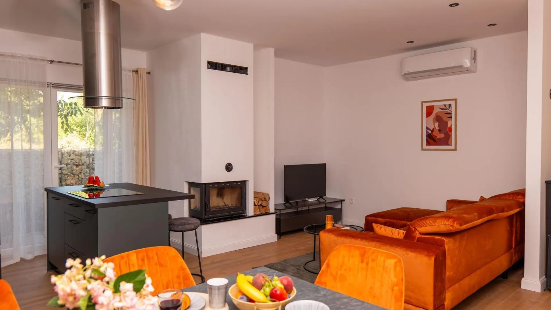 Apartment Zaklina 1496 Pula 0*,  Croatia